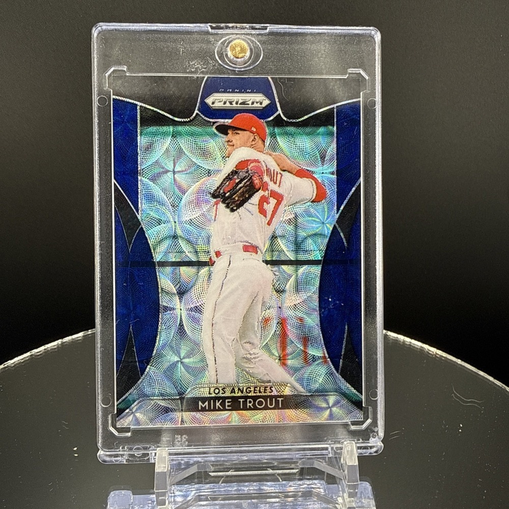 2019 Panini Prizm Mike Trout #192 Navy Blue Kaleidoscope Prizm /35